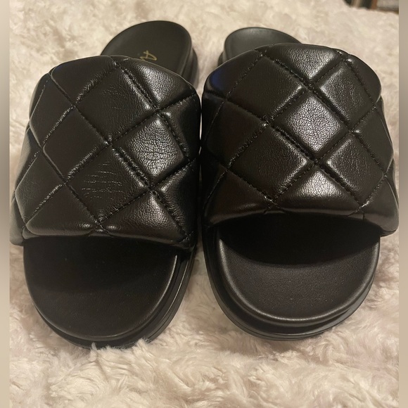 Women’s shoes size 7 1/2 - Picture 4 of 4